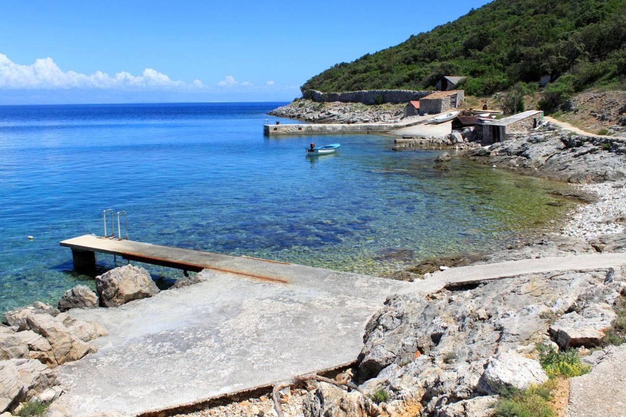 Apartments And Rooms With Parking Space Cunski, Losinj - 2498 Exterior photo