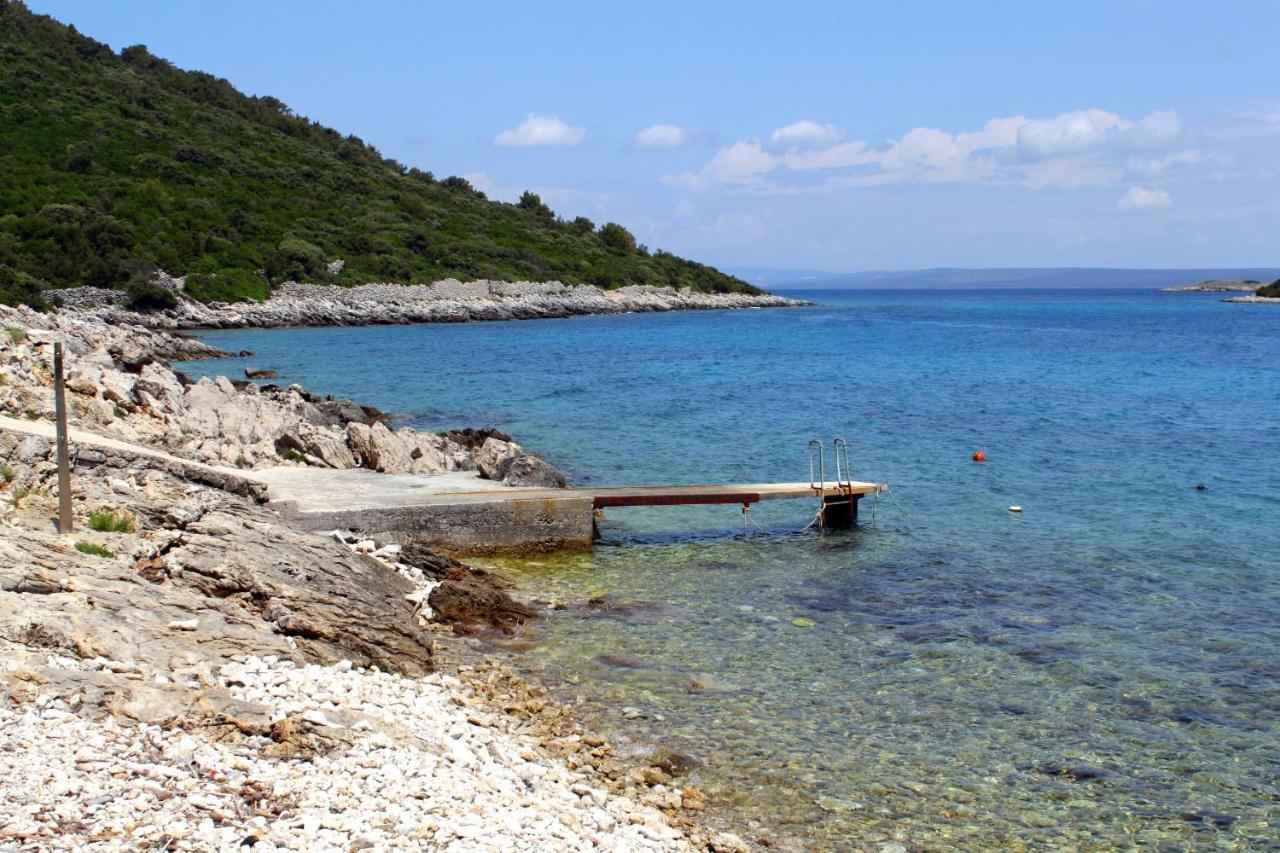 Apartments And Rooms With Parking Space Cunski, Losinj - 2498 Exterior photo